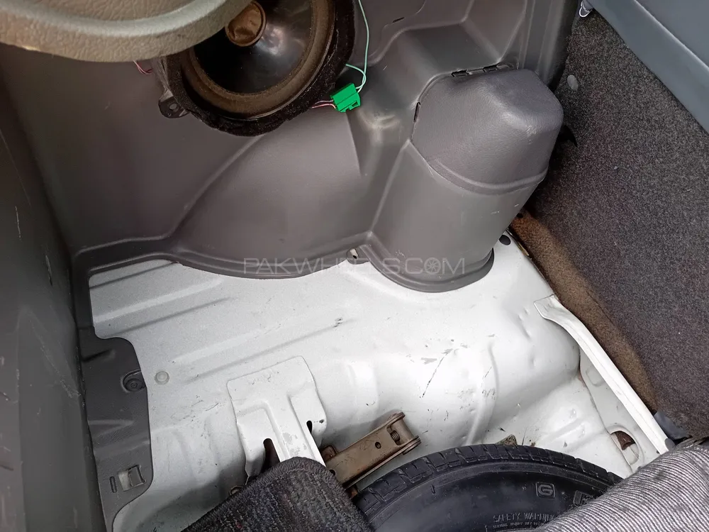 Suzuki Cultus 2016 for Sale in Attock Suzuki Cultus 2016 for Sale in Attock Image-2