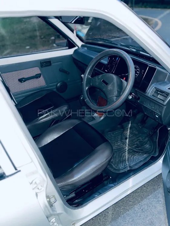 Suzuki Mehran 2017 for Sale in Lahore Suzuki Mehran 2017 for Sale in Lahore Image-16