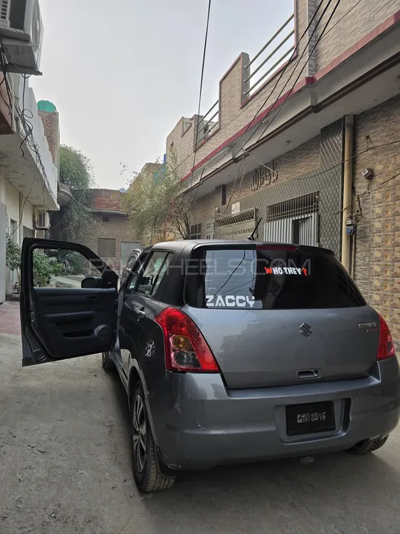 Suzuki Swift 2011 for Sale in Faisalabad Suzuki Swift 2011 for Sale in Faisalabad Image-3