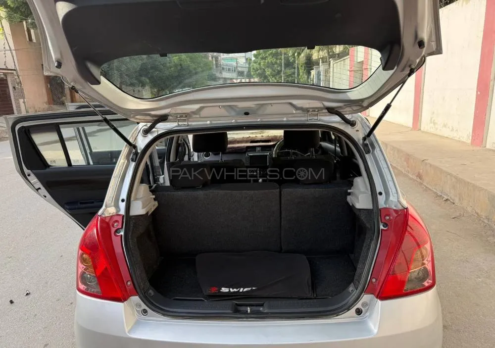 Suzuki Swift 2021 for Sale in Karachi Suzuki Swift 2021 for Sale in Karachi Image-5