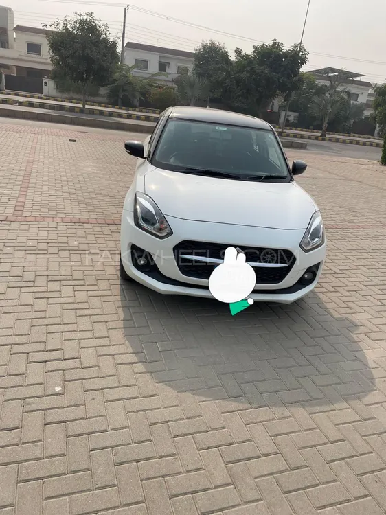 Suzuki Swift 2024 for Sale in Multan Suzuki Swift 2024 for Sale in Multan Image-1