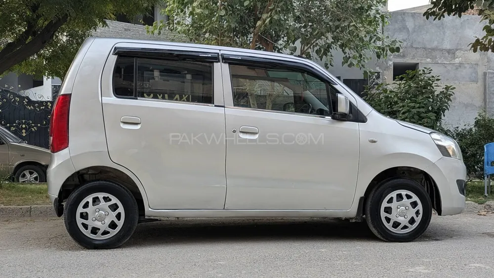 سوزوکی ویگن آر 2018 for Sale in فیصل آباد سوزوکی ویگن آر 2018 for Sale in فیصل آباد Image-6