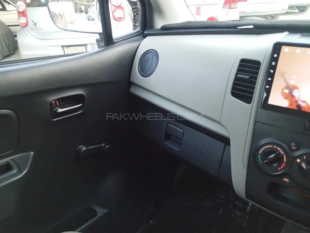 Suzuki Wagon R 2021 for Sale in Islamabad Suzuki Wagon R 2021 for Sale in Islamabad Image-11