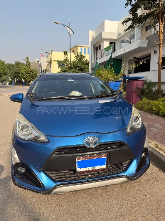Toyota Aqua 2016 for Sale in Islamabad Image-1