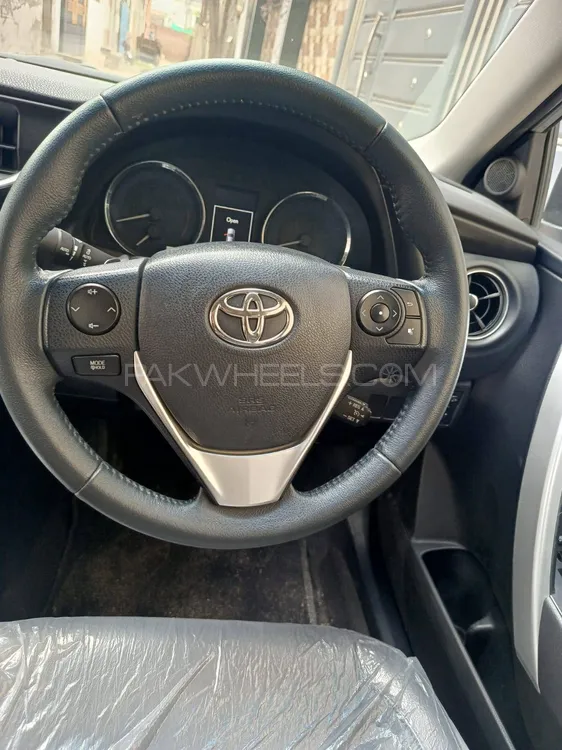 Toyota Corolla 2022 for Sale in Sialkot Toyota Corolla 2022 for Sale in Sialkot Image-8