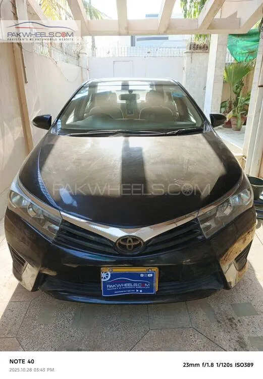 Toyota Corolla 2015 for Sale in Karachi Image-1
