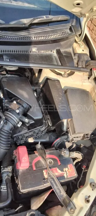 Toyota Corolla 2015 for Sale in Jhang Image-1