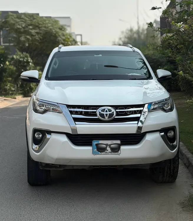 Toyota Fortuner 2017 for Sale in Gujranwala Toyota Fortuner 2017 for Sale in Gujranwala Image-1