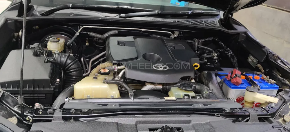 Toyota Fortuner 2022 for Sale in Karachi Toyota Fortuner 2022 for Sale in Karachi Image-5