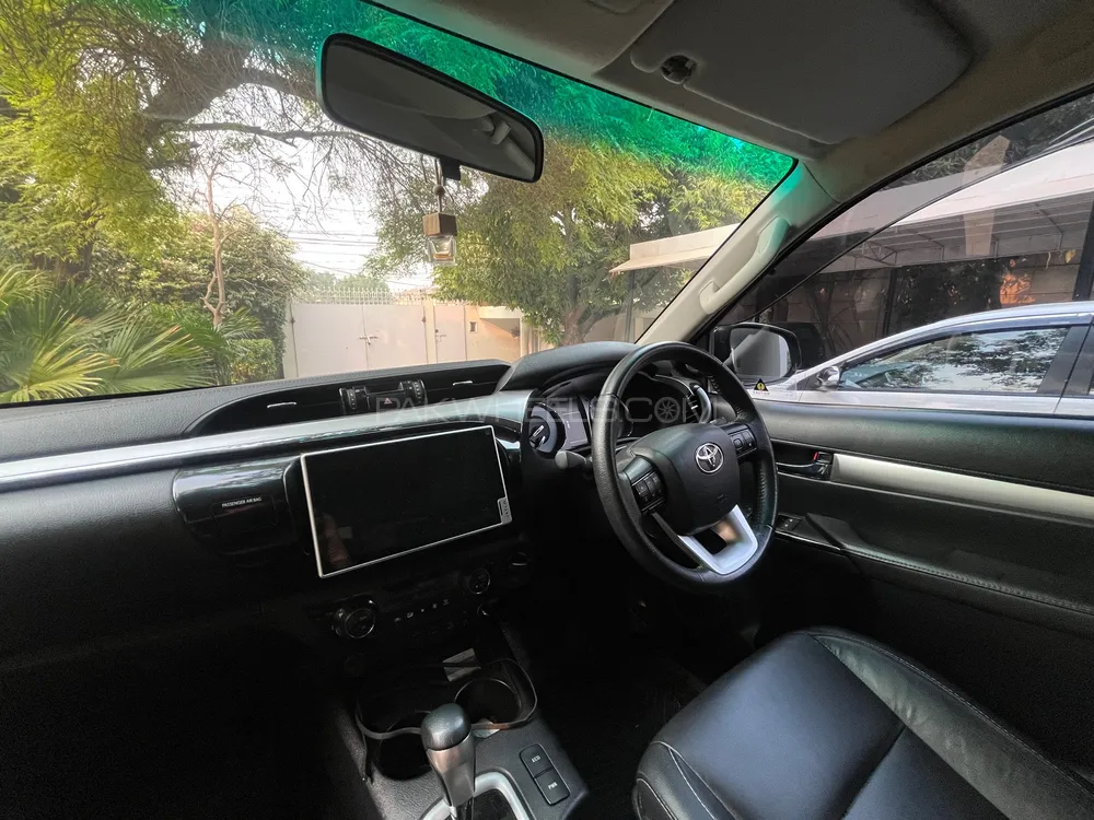 Toyota Hilux 2022 for Sale in Multan Toyota Hilux 2022 for Sale in Multan Image-6