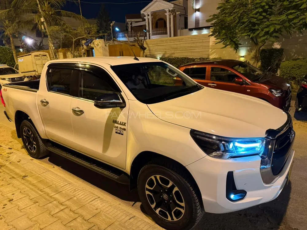 Toyota Hilux 2022 for Sale in Karachi Toyota Hilux 2022 for Sale in Karachi Image-5