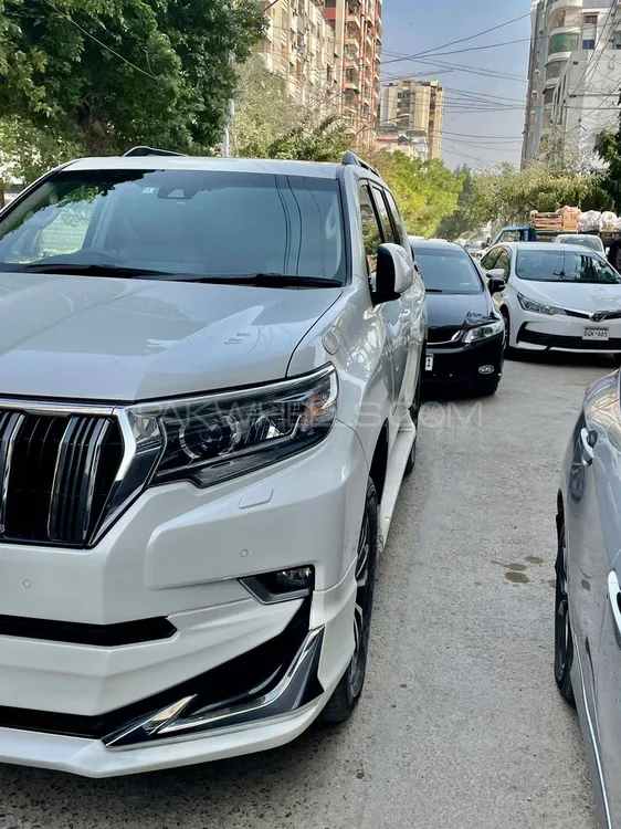 Toyota Prado 2018 for Sale in Karachi Toyota Prado 2018 for Sale in Karachi Image-6