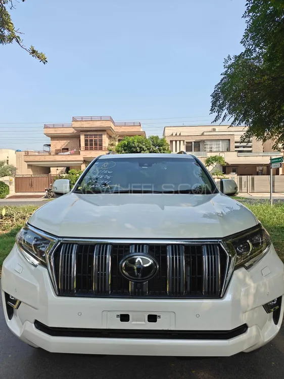 Toyota Prado 2020 for Sale in Lahore Image-1