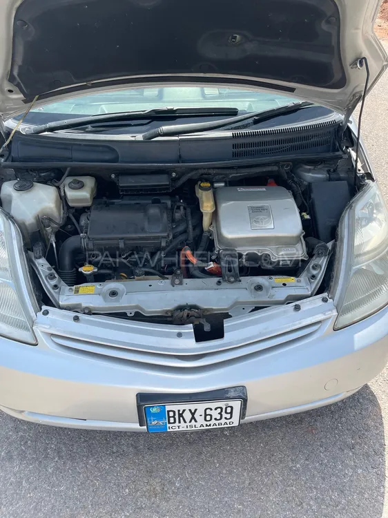 Toyota Prius 2010 for Sale in Islamabad Toyota Prius 2010 for Sale in Islamabad Image-11