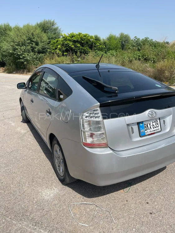 Toyota Prius 2010 for Sale in Islamabad Toyota Prius 2010 for Sale in Islamabad Image-3