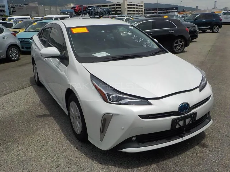 Toyota Prius 2020 for Sale in Arifwala Toyota Prius 2020 for Sale in Arifwala Image-17