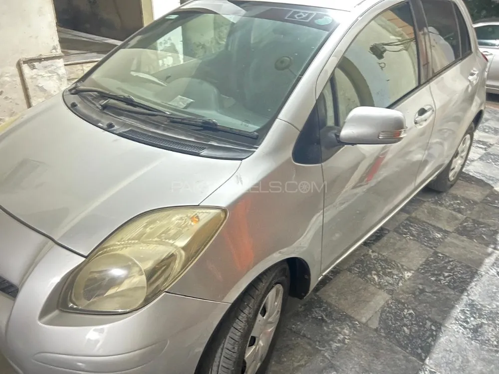 Toyota Vitz 2009 for Sale in Sargodha Toyota Vitz 2009 for Sale in Sargodha Image-3