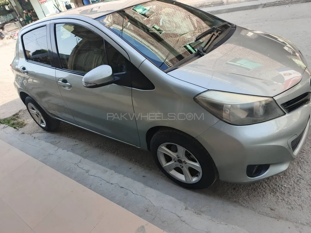 Toyota Vitz 2012 for Sale in Wah cantt Toyota Vitz 2012 for Sale in Wah cantt Image-11