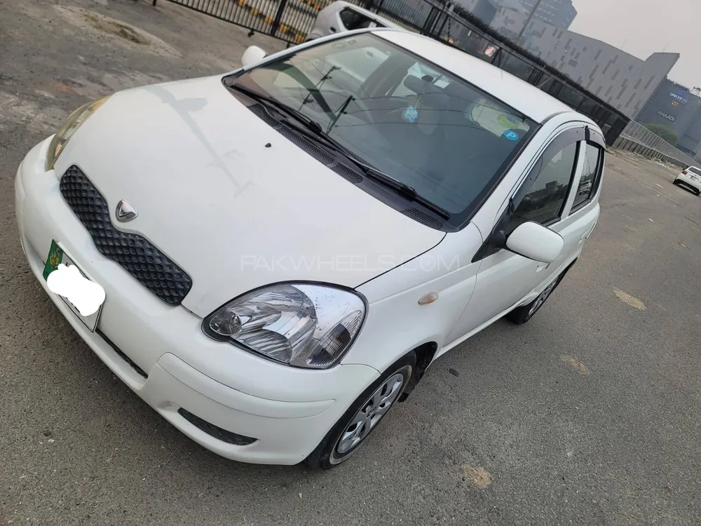 Toyota Vitz 2009 for Sale in Lahore Toyota Vitz 2009 for Sale in Lahore Image-1