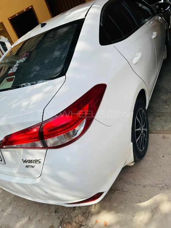 Toyota Yaris Sedan 2021 for Sale in Multan Toyota Yaris Sedan 2021 for Sale in Multan Image-9