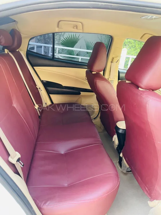 ٹویوٹا یارس سیڈان 2025 for Sale in کراچی ٹویوٹا یارس سیڈان 2025 for Sale in کراچی Image-11