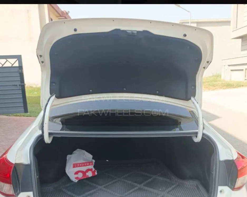 Toyota Yaris Sedan 2021 for Sale in Islamabad Toyota Yaris Sedan 2021 for Sale in Islamabad Image-8