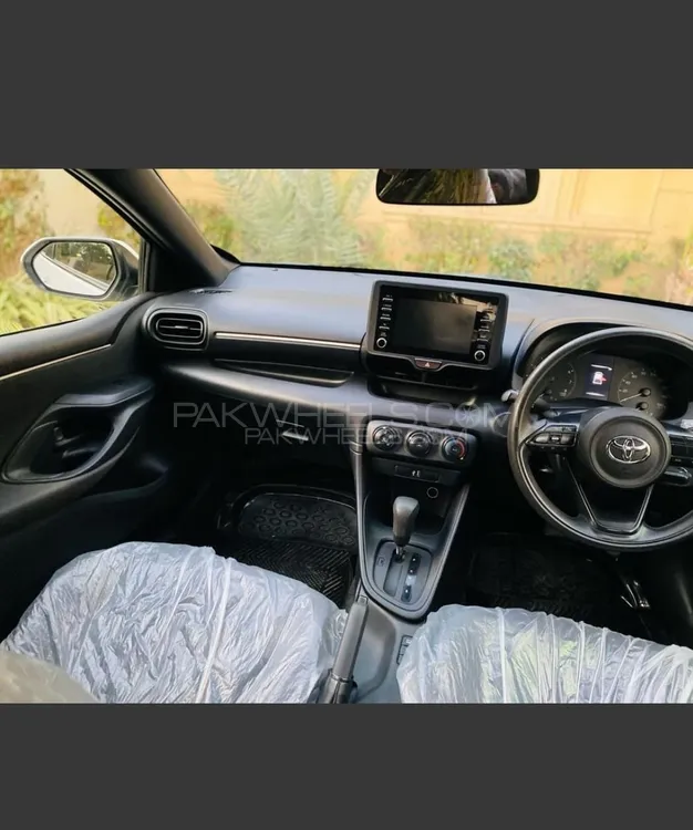 Toyota Yaris Hatchback 2021 for Sale in Multan Toyota Yaris Hatchback 2021 for Sale in Multan Image-7