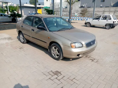 Suzuki Baleno JXL 2005