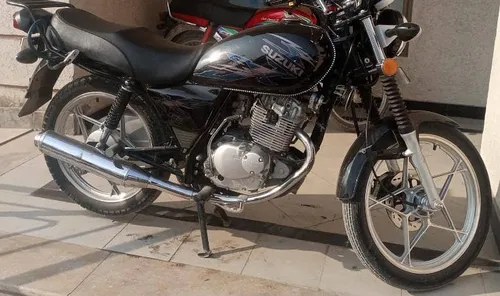 Suzuki GS 150 SE 2021