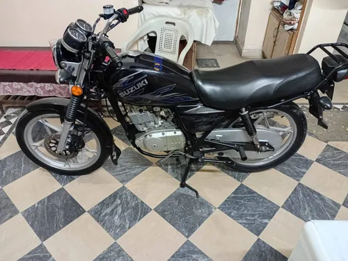 Suzuki GS 150 SE 2022