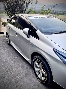 Toyota Prius S 1.8 2013