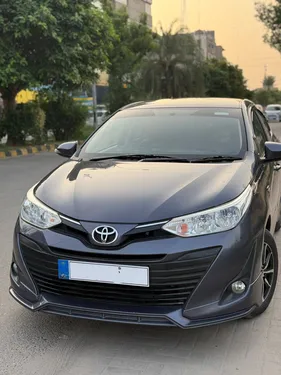 Toyota Yaris Sedan ATIV CVT 1.3 2020