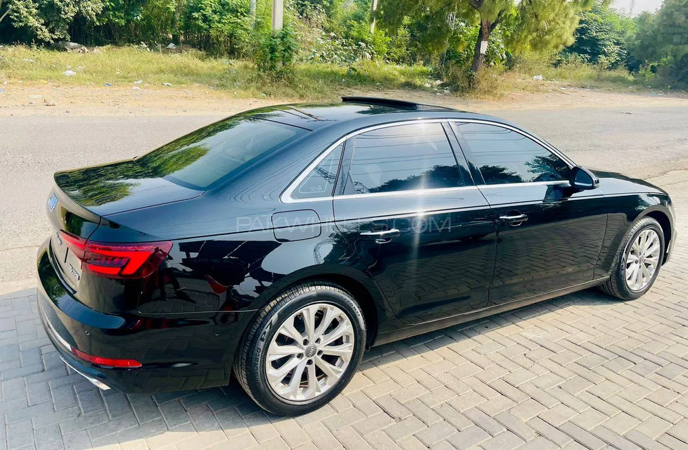 Audi A4 2019 for Sale in Islamabad Audi A4 2019 for Sale in Islamabad Image-6