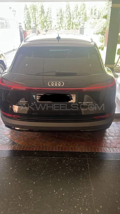 Audi e-tron 2022 for Sale in Lahore Audi e-tron 2022 for Sale in Lahore Image-3
