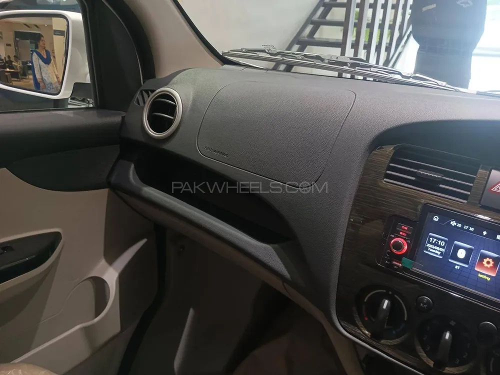 Changan Karvaan 2025 for Sale in Lahore Changan Karvaan 2025 for Sale in Lahore Image-8
