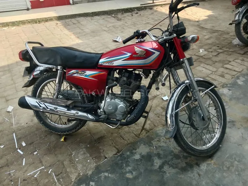 Honda CG 125 2017 for Sale Honda CG 125 2017 for Sale Image-2
