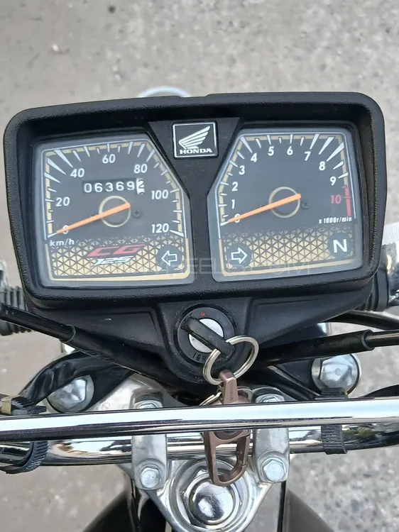 Honda CG 125 Special Edition 2024 for Sale Honda CG 125 Special Edition 2024 for Sale Image-12
