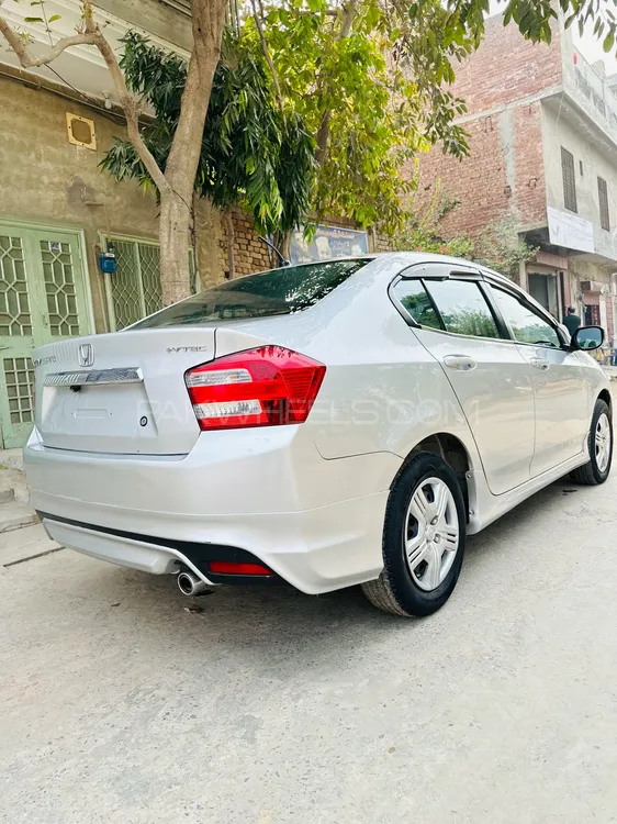 Honda City 2015 for Sale in Lahore Honda City 2015 for Sale in Lahore Image-6