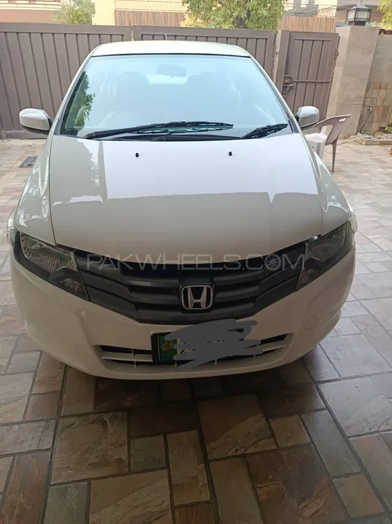 Honda City 2013 for Sale in Lahore Image-1