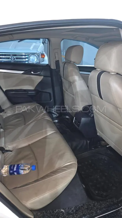 Honda Civic 2021 for Sale in Abbottabad Honda Civic 2021 for Sale in Abbottabad Image-8