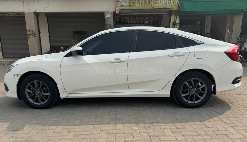 Honda Civic 2021 for Sale in Faisalabad Honda Civic 2021 for Sale in Faisalabad Image-10