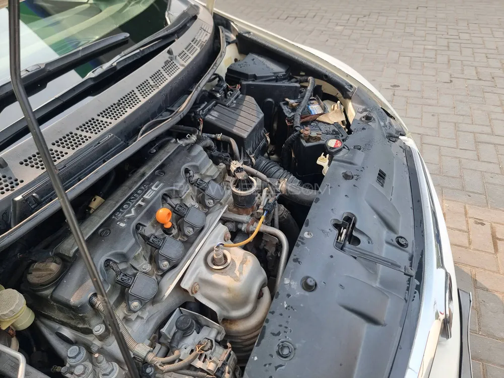 Honda Civic 2011 for Sale in Multan Honda Civic 2011 for Sale in Multan Image-5