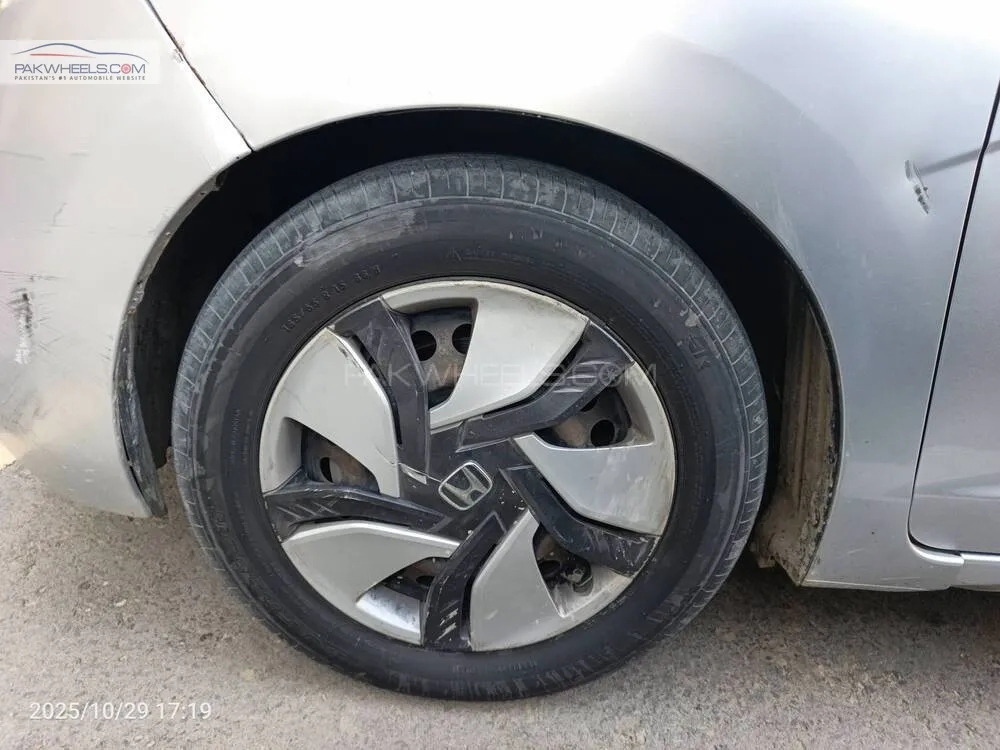 ہونڈا فٹ 2014 for Sale in کراچی ہونڈا فٹ 2014 for Sale in کراچی Image-14