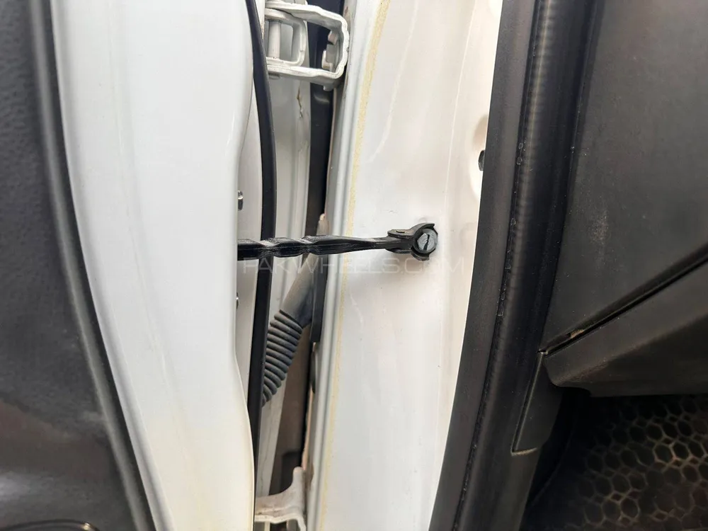 Honda HR-V 2023 for Sale in Karachi Honda HR-V 2023 for Sale in Karachi Image-15