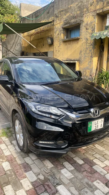 Honda Vezel 2015 for Sale in Lahore Image-1