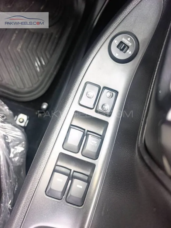 KIA Picanto 2025 for Sale in Lahore KIA Picanto 2025 for Sale in Lahore Image-12