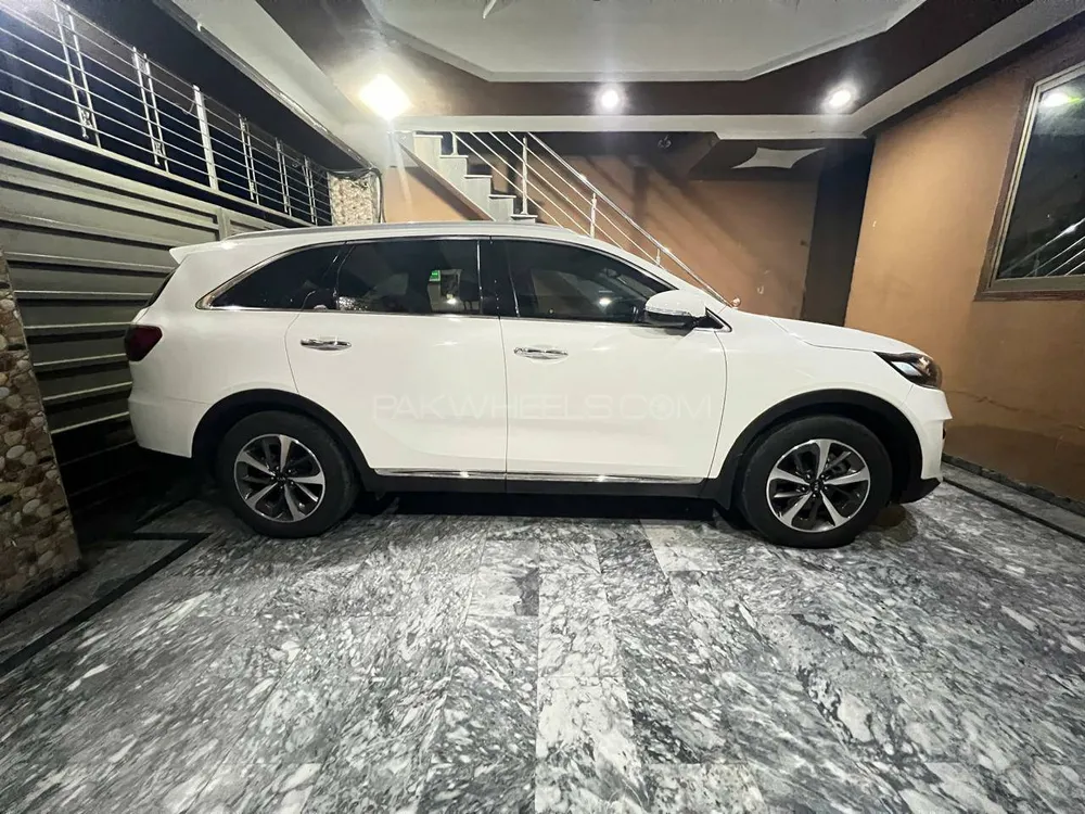 KIA Sorento 2022 for Sale in Lahore KIA Sorento 2022 for Sale in Lahore Image-7