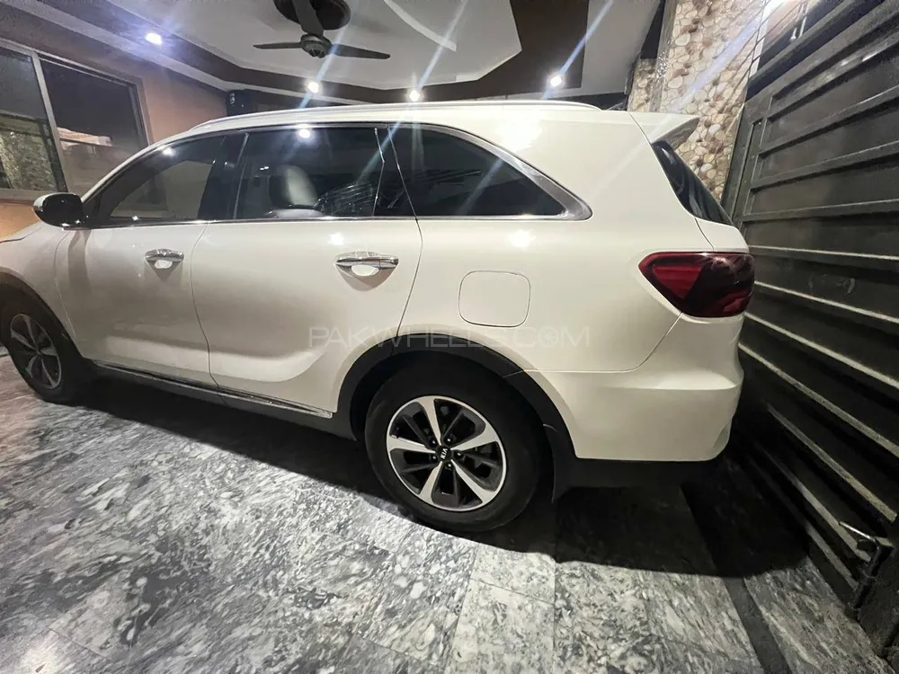 KIA Sorento 2022 for Sale in Lahore KIA Sorento 2022 for Sale in Lahore Image-6