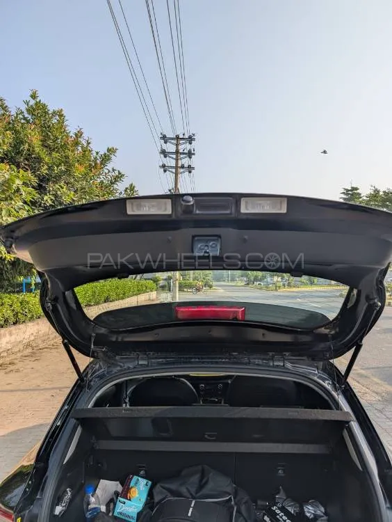 KIA Stonic 2022 for Sale in Lahore KIA Stonic 2022 for Sale in Lahore Image-15