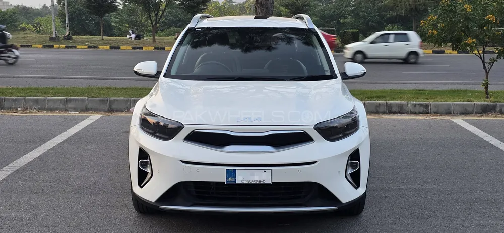 KIA Stonic 2024 for Sale in Islamabad Image-1